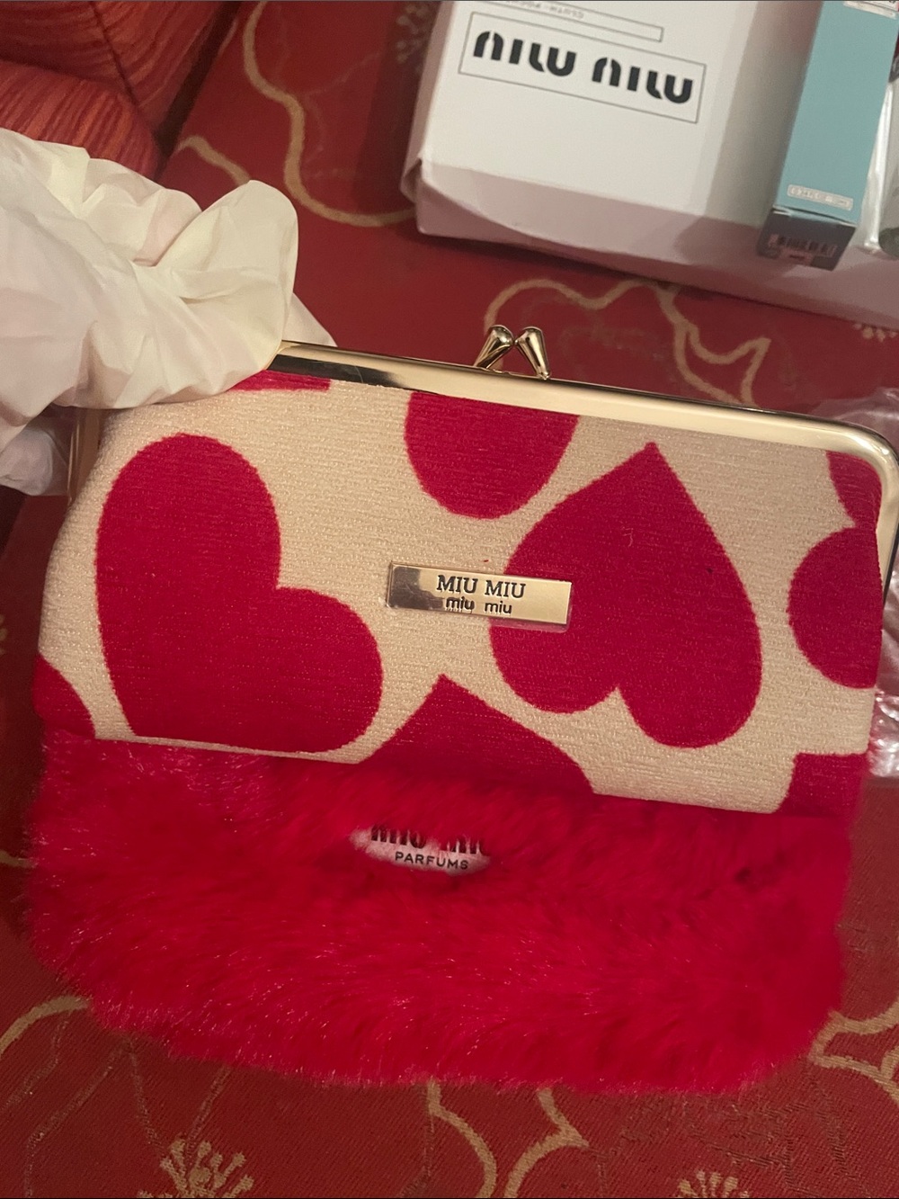 Miu Miu GWP lot plus fragrance - Picture 8 of 17